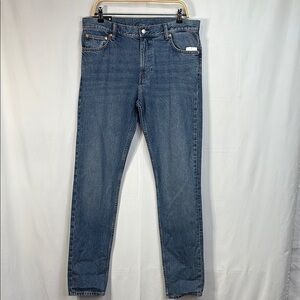 🐄 nwt Weekday Friday  Slim Blue Jeans with Medium Wash organic cotton: